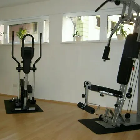 Gaestehaus Tegelhofer Appartamento *